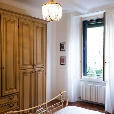 Casa Raffaella, Comodo E Tipico Bilocale Nel Centro Di Milano Exteriör bild